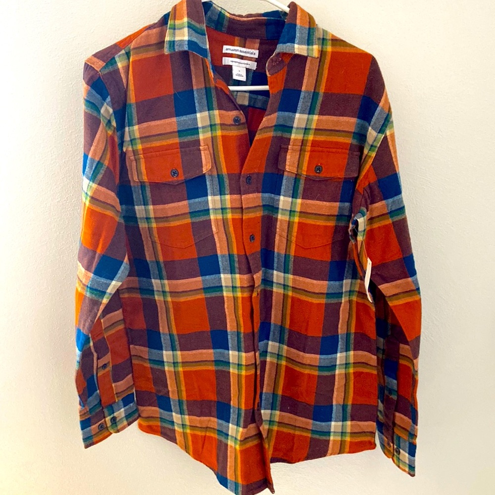 New flannel Men’s size Small